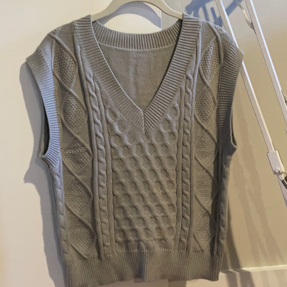 Oversized sweater vest
